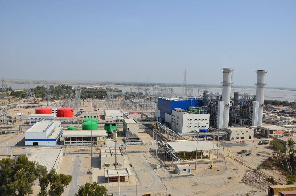 為巴基斯坦卡拉奇電廠提供我廠高壓電機，為發(fā)電設備提供動力